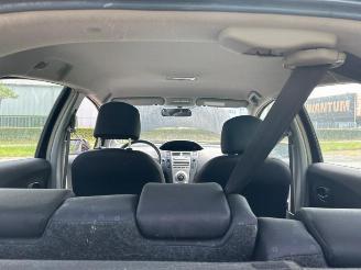 Toyota Yaris Yaris II (P9), Hatchback, 2005 / 2014 1.0 12V VVT-i picture 14