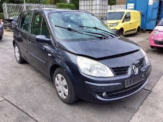 Vrakbiler auto Renault Scenic Scenic II (JM), MPV, 2003 / 2009 2.0 16V 2008/1