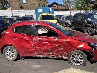Mazda 2 2 (DJ/DL), Hatchback, 2014 1.5 SkyActiv-D 105 picture 10