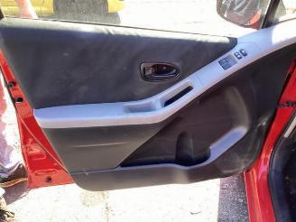 Toyota Yaris Yaris II (P9), Hatchback, 2005 / 2014 1.0 12V VVT-i picture 21