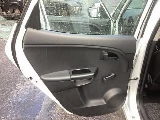 Kia Venga Venga, MPV, 2010 / 2019 1.4 CVVT 16V picture 13