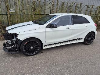 krockskadad bil auto Mercedes A-klasse AMG line 2013/1