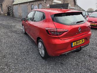 Renault Clio 1.0 TCe Bi-Fuel Zen picture 8