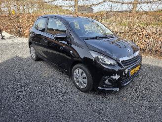 krockskadad bil auto Peugeot 108  2018/10