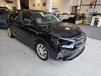 Coche accidentado Opel Corsa  2021/11
