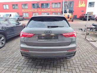 Audi Q3 S-Line DSG Matrix Leder Camera 2.0 tdi picture 5