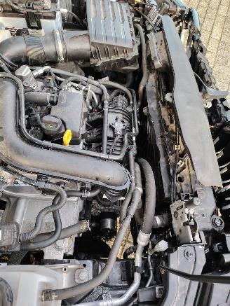 Skoda Kamiq Monte Carlo DSG Pano Matrix Camera Vol picture 19