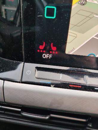 Volkswagen Golf 2.0 tdi DSG 150PK Led Nardo Stoelverw. Stuurverw. picture 15