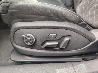 Audi Rs4 PANO B&O 360 Camera FULL!! 73.000 km! picture 25