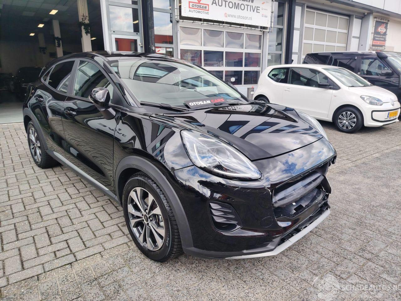 Ford Puma Titanium Camera Stoelverwarming FULL LED 2025 20.000km