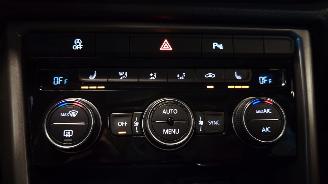 Volkswagen T-Roc 1.5 TSI DSG PANORAMA LED 108.000km! picture 18