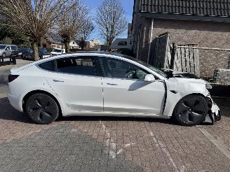 Tesla Model 3 Standard RWD Plus 60kwh picture 3