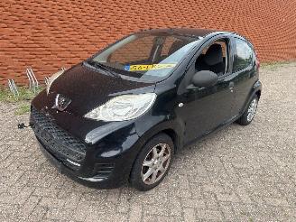 Auto incidentate Peugeot 107  2010/1