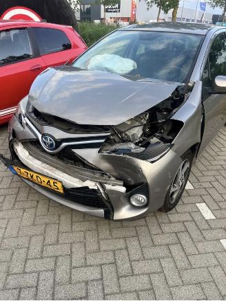 škoda osobní automobily Toyota Yaris Hybrid-benzine 2015 2015/1