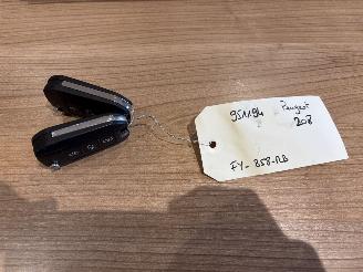 Peugeot 208  picture 29