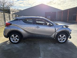 Toyota C-HR 1.8i - 16V HYBRID picture 20