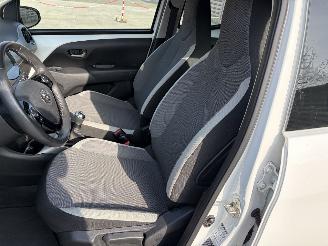 Toyota Aygo 1.0 VVTI - 12V picture 8