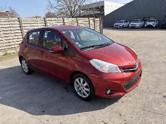 skadebil auto Toyota Yaris 1.0 VVTI - 12V 2012/10