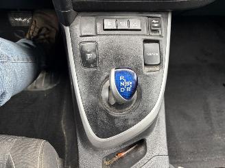 Toyota Auris 1.8i - 16V HYBRID picture 12