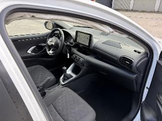 Toyota Yaris 1.5i - 12V picture 6