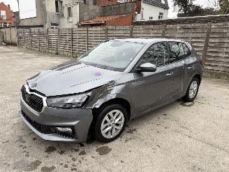Schadeauto Skoda Fabia 4 1.0 TSI - 12V TURBO 2025/1