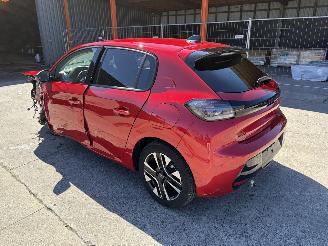 Peugeot 208  picture 4