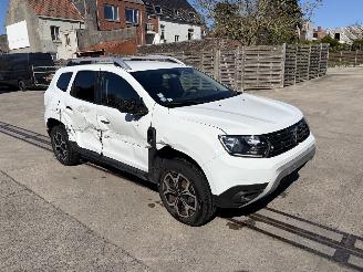 Dacia Duster 2 PHASE 1 1.2i - 16V TURBO TCE 125 picture 2