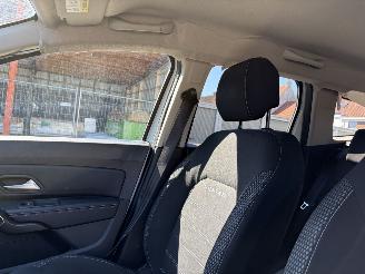 Dacia Duster 2 PHASE 1 1.2i - 16V TURBO TCE 125 picture 9