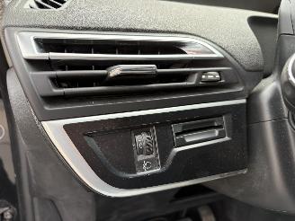 Citroën C4-picasso 2 PHASE 1 2.0 BLUE HDI - 16V TURBO picture 14