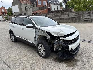 Peugeot 5008 II 1.2I PURETECH 12V picture 2