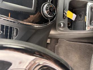 Renault Captur 1 PHASE 1 1.5 DCI - 8V TURBO picture 10