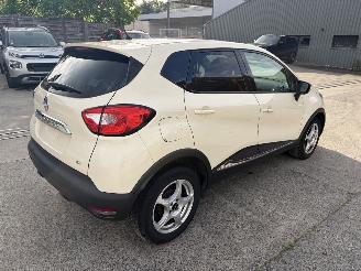 Renault Captur 1 PHASE 1 1.5 DCI - 8V TURBO picture 5
