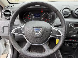 Dacia Duster 2 PHASE 1 1.0i - 12V TURBO TCE 90 picture 12