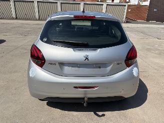 Peugeot 208 1.2 VTI - 12V - GRIS picture 20