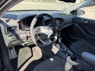 Hyundai Ioniq 1.6 GDI - 16V HYBRID picture 3