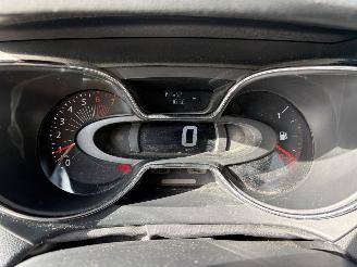 Renault Captur 0.9i - 12V TURBO TCE 90 picture 9
