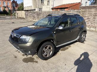 Voiture accidenté Dacia Duster 4X4 1.5 DCI - 8V TURBO 2012/5