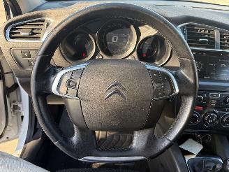 Citroën C4 1.6 HDI - 8V TURBO picture 11