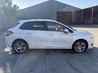 Citroën C4 1.6 HDI - 8V TURBO picture 19