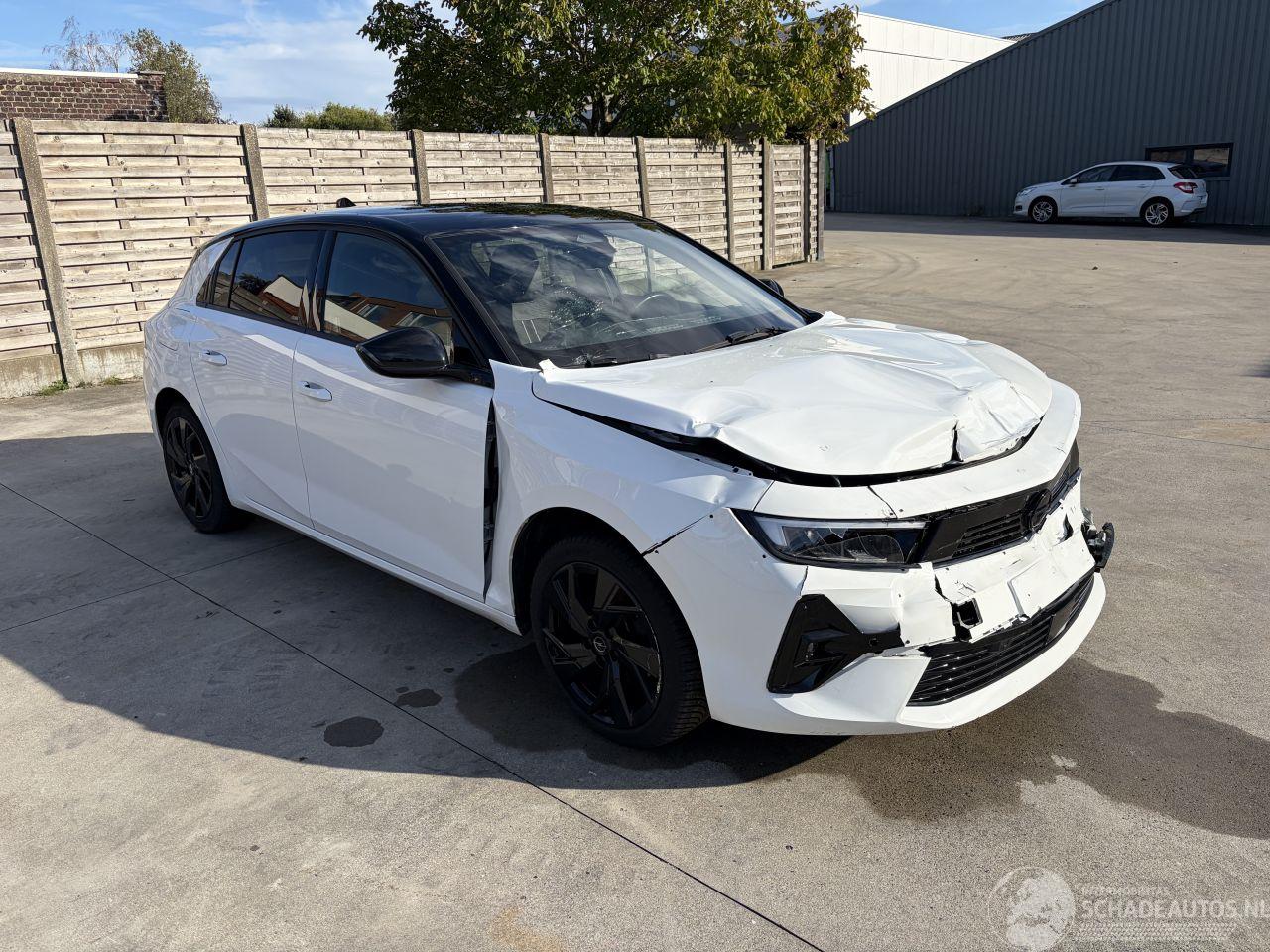 Opel Astra 1.2i - 12V TURBO