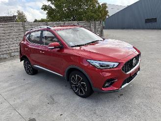 uszkodzony samochody osobowe MG ZS 1.0 T-GDI - 12V TURBO 2022/10
