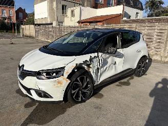 Renault Scenic BOSE 1.5 DCI - 8V TURBO picture 2