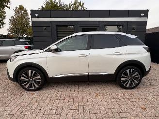 skadebil auto Peugeot 3008 1.2 PureTech Première | Navi Panoramadak Camera 2017/11