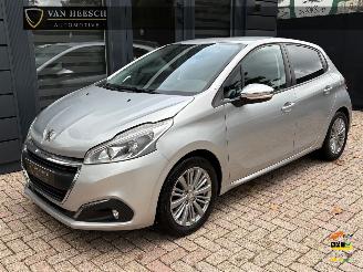 Avarii autoturisme Peugeot 208 1.2 PureTech Style 5 deurs | Navi Lm-velgen Pdc 2016/3