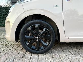 Citroën C1 1.0 e-VTi Elle 5 deurs | Airco Navi Camera picture 10