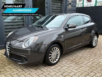 uszkodzony samochody osobowe Alfa Romeo MiTo Progression 1.4 8v | Airco Audio Lm-velgen 2014/8