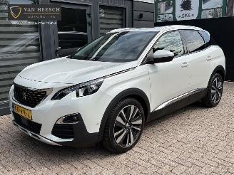 Voiture accidenté Peugeot 3008 1.2 PureTech Allure | PANORAMADAK | NIEUWE D.RIEM | NAP | SCHADEVRIJ 2017/11