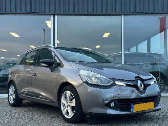Damaged car Renault Clio Day & Night Edition 2013/1