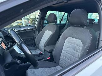 Volkswagen Golf Volkswagen Golf 7 1.4TSI 3x R-Line picture 10