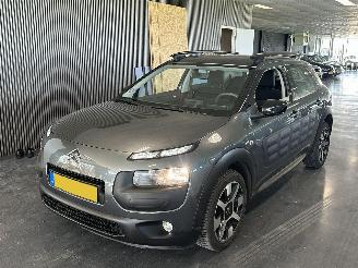 Voiture accidenté Citroën C4 cactus 1.2e VTI FEEL 2014/10